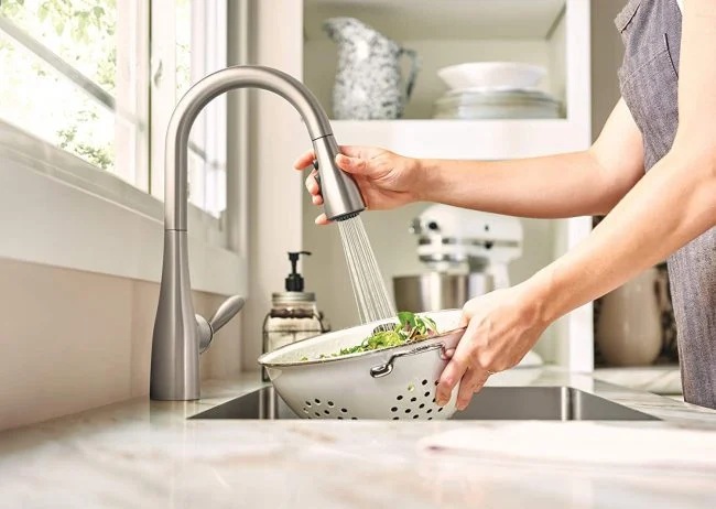 Best Kitchen Sink Faucets Reviews