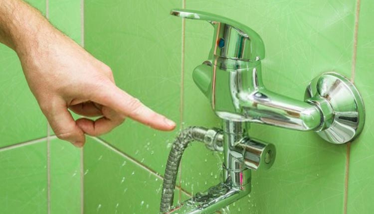How To Fix A Leaking Shower Faucet, How To Fix Leaking Bathtub Faucet When Shower Is On