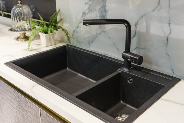 How Far Should Faucet Extend into the Sink